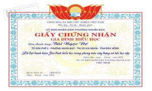 Giấy Khen Gia Đình Hiếu Học