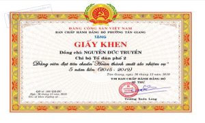 Giấy Khen ban Chấp Hành Đảng